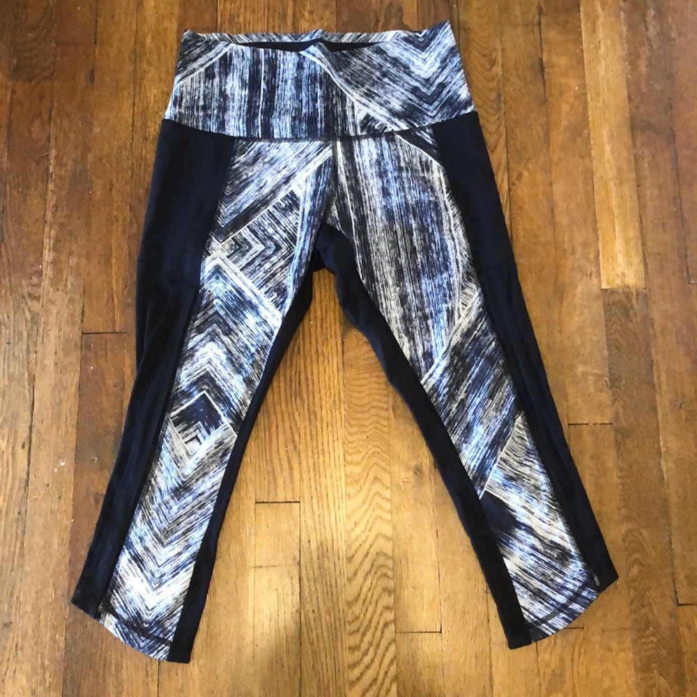 Lululemon black leggings